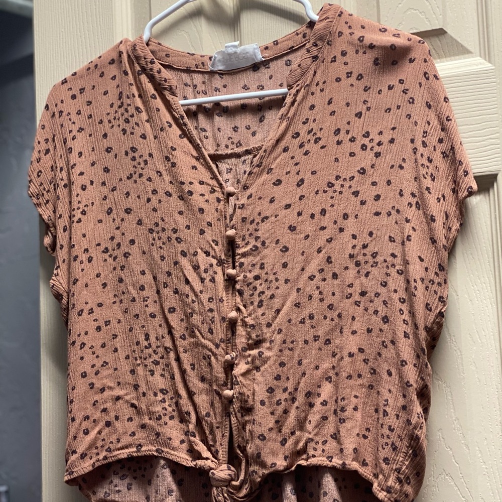 Brandy Melville top